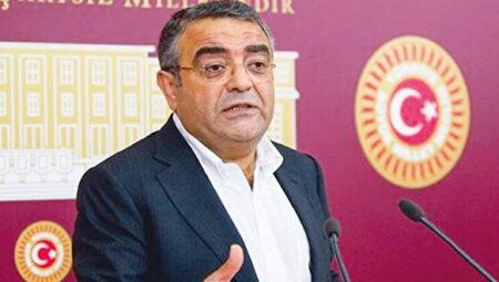 CHP’de kimyasal kriz: TSK’ya atılan iftira partiyi ikiye böldü