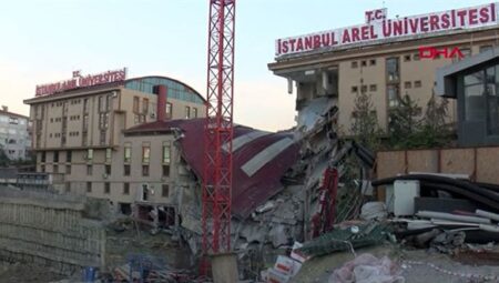 İstinat duvarı çöktü… Üniversite binası yıkıldı