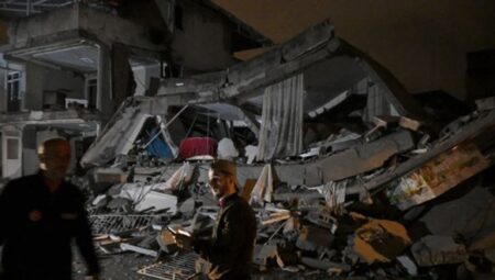 Hatay’daki depremde 6 can kaybı, 294 yaralı